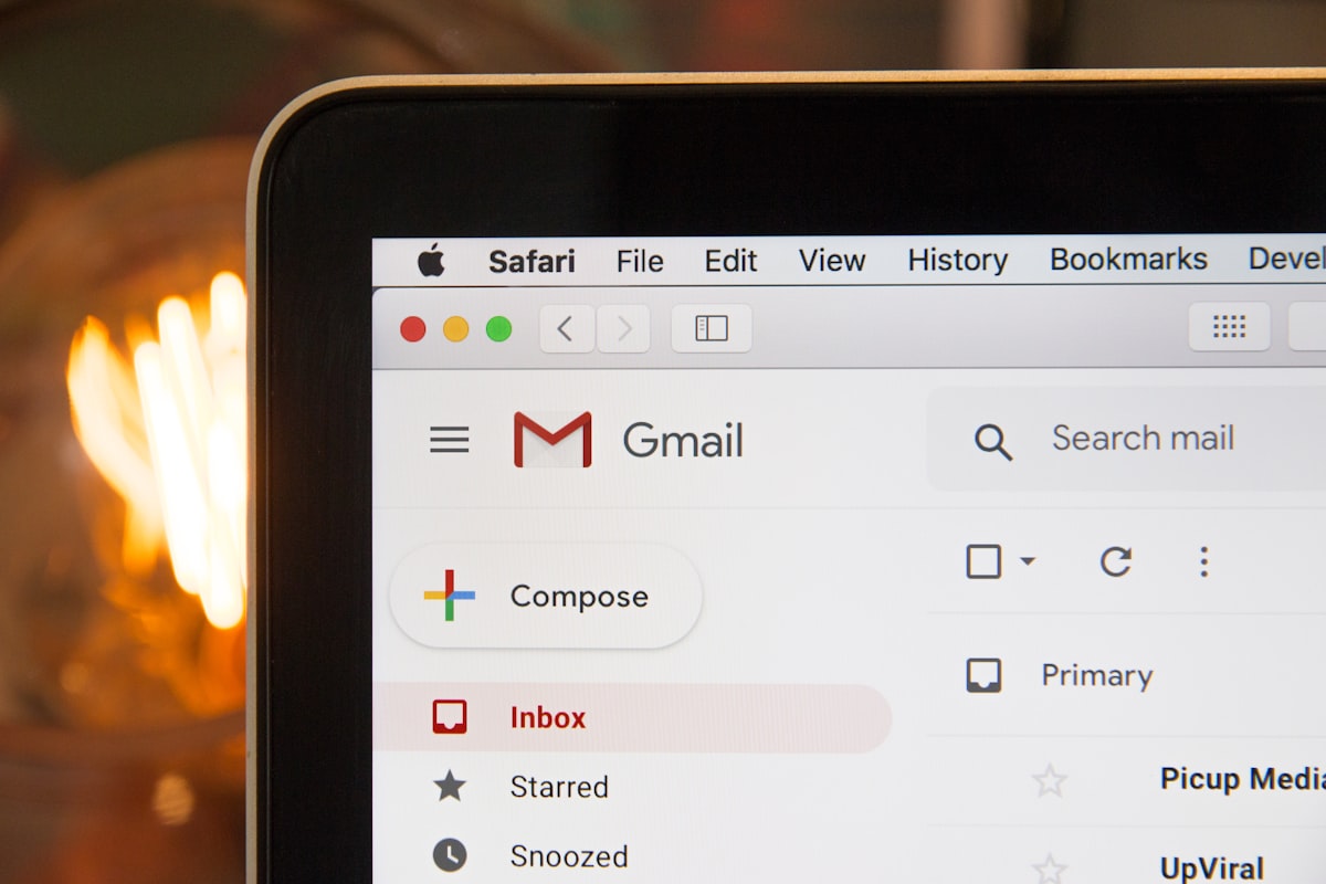 Cómo identificar al autor de un correo electrónico anónimo
