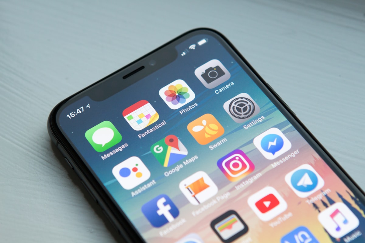Análisis forense de móviles: qué se puede recuperar de iPhone y Android